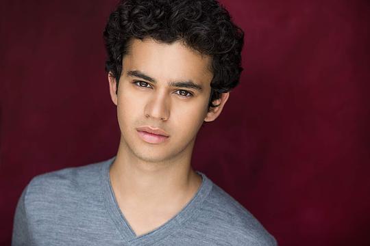 加蓬·奥古斯丁 Gabo Augustine