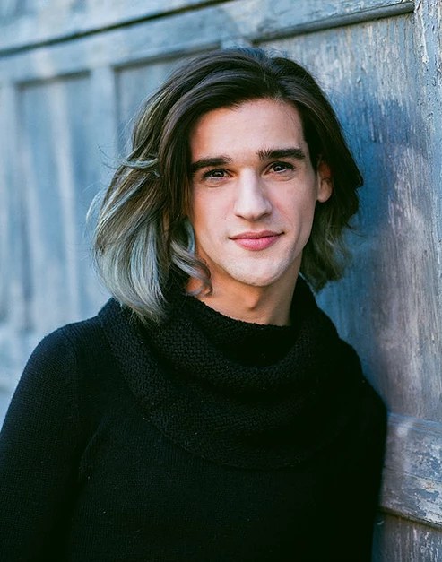 梅比·伯克 Maybe Burke