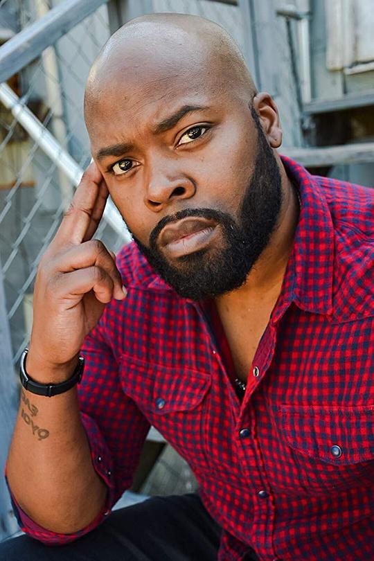 麦克·瓦利 Mike Whaley