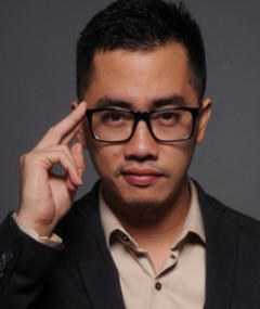 德尼斯·阿迪斯瓦拉 Dennis Adhiswara