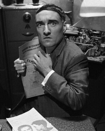 查尔斯·麦肯恩 Charles McKeown