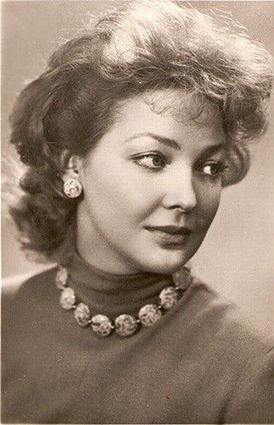 伊琳娜·斯科布采娃 Irina Skobtseva