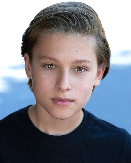 朱利安·格雷 Julian Grey