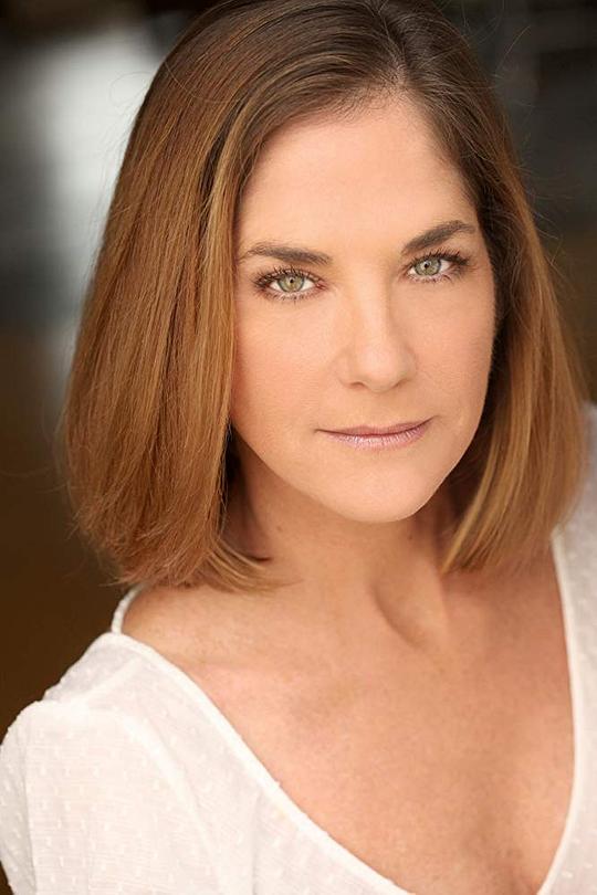 凯茜·韦斯利·德帕瓦 Kassie Wesley DePaiva