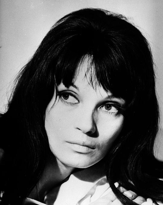 乔安娜·延德里卡 Joanna Jedryka