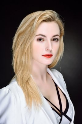 柯恬柔 Tara Clance