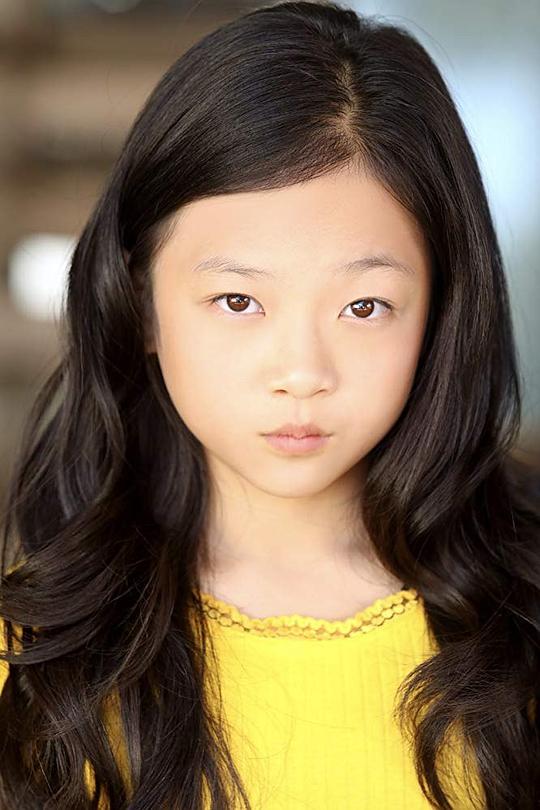 赫小哈 Harmonie He