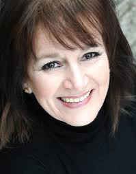 Gillian Elisa Gillian Elisa