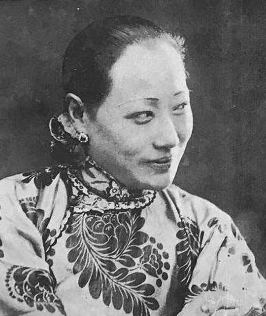 王谢燕 Xieyan Wang