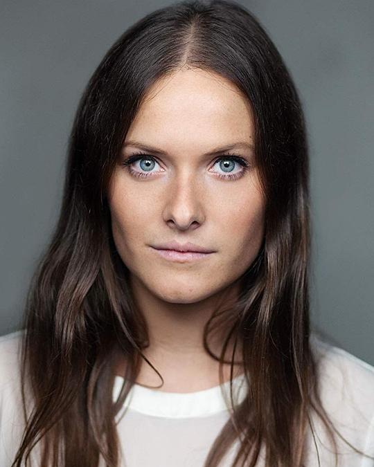 莉莉·奈特 Lily Knight