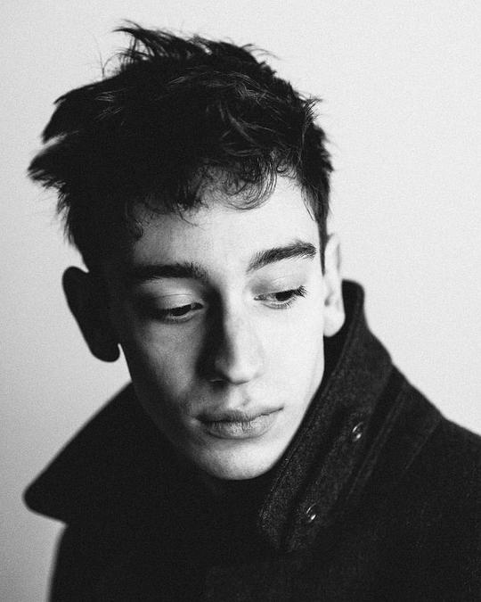 西奥多·佩尔兰 Théodore Pellerin