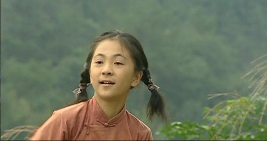 王晗子 Hanzi Wang