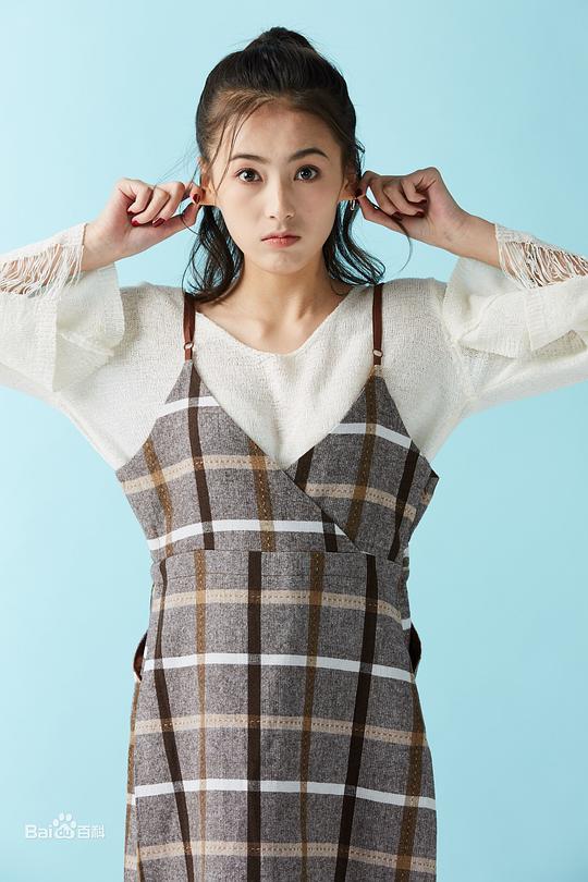 侯晓童 Xiaotong Hou