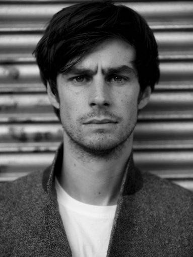 戴凡·德威 Dyfan Dwyfor