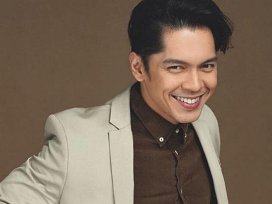 Carlo Aquino Carlo Aquino