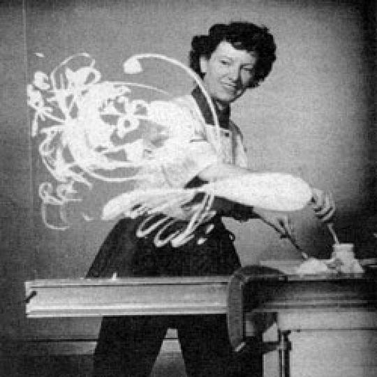 玛丽·艾伦·比特 Mary Ellen Bute