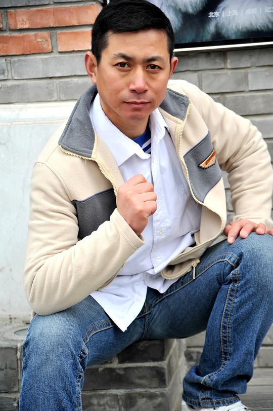 李建忠 Jianzhong Li