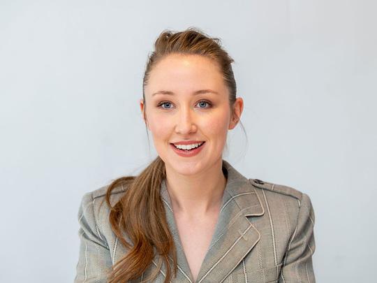 艾琳·多尔蒂 Erin Doherty