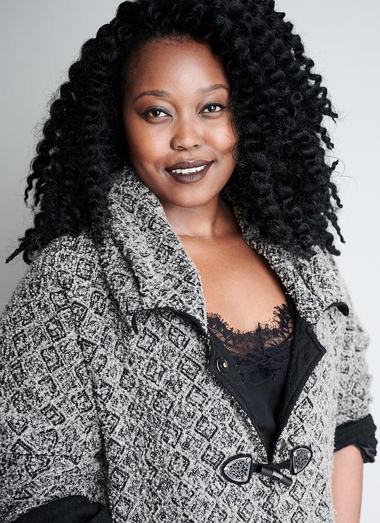 卢扬达·乌纳提·刘易斯·尼亚沃 Luyanda Unati Lewis-Nyawo