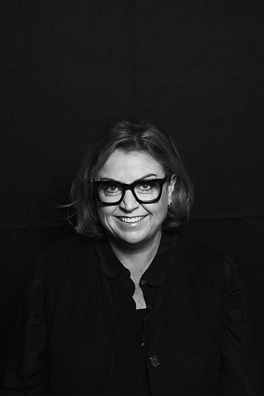 伊芙·斯图尔特 Eve Stewart