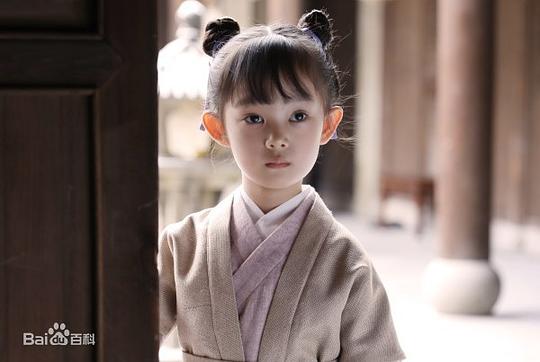何昕芮 Xinrui He