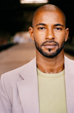 泰伦·里基茨 Tyron Ricketts