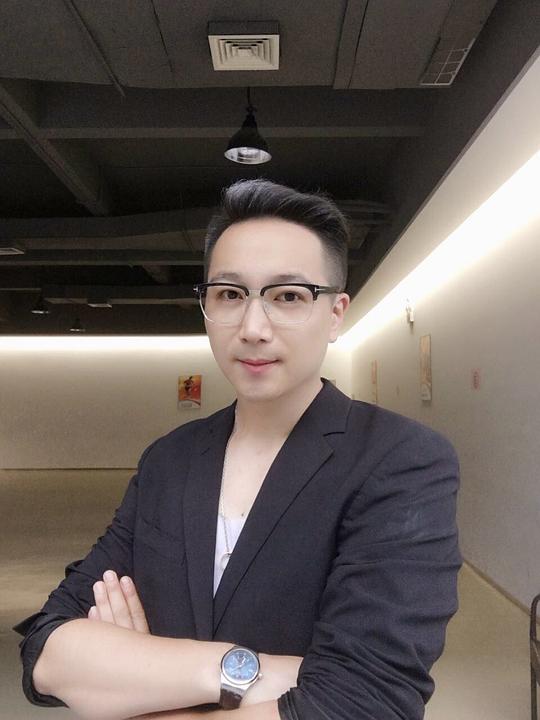 张嗣诚 Sicheng Zhang