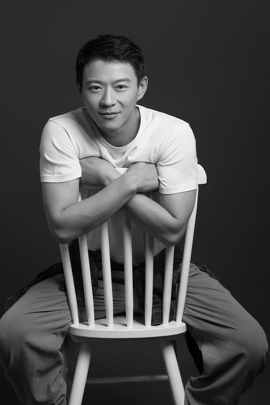 陈振远 Zhenyuan Chen