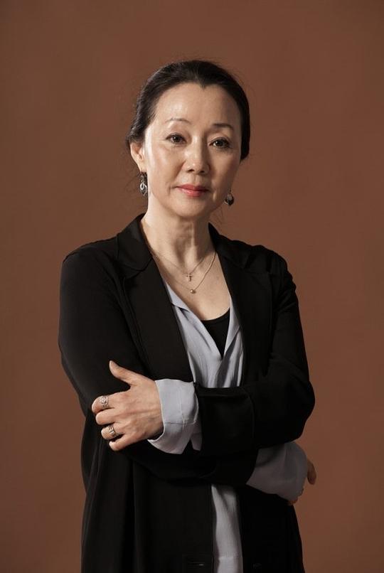 李英兰 Young-lan Lee