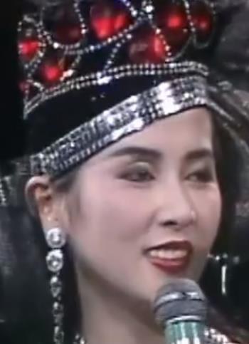 陆仪凤 Yi-Fung Lu