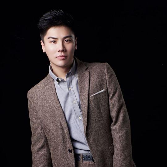 杜霄阳 Xiaoyang Du