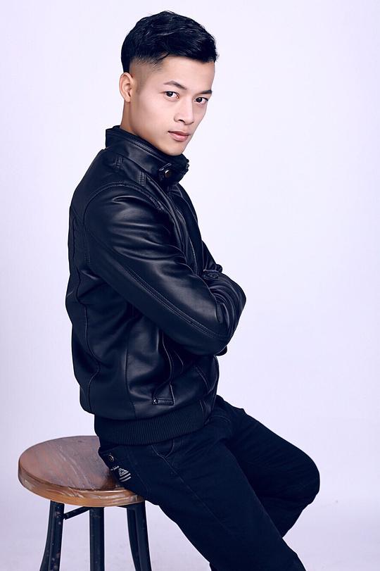谢礼润 Lirun Xie