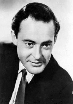 特伦斯·亚历山大 Terence Alexander