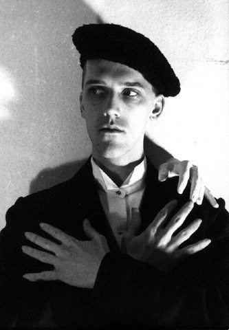 米夏埃尔·布吕恩特鲁普 Michael Brynntrup