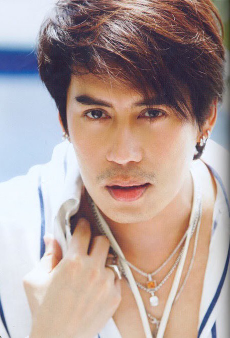 通猜·麦金泰 Thongchai McIntyre