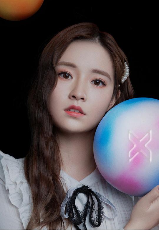 张楚寒 Chuhan Zhang