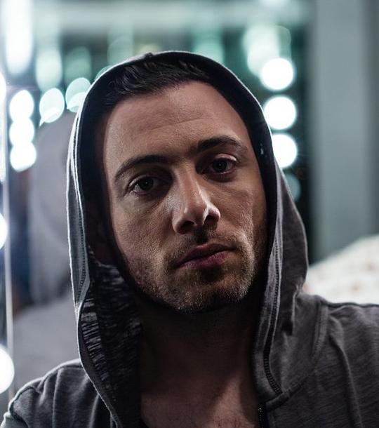 赫拉奇·蒂蒂赞 Hrach Titizian