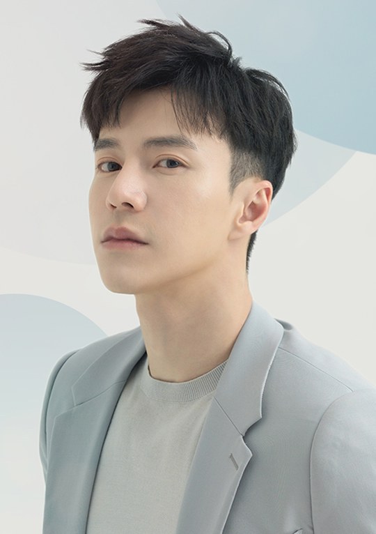 王冠逸 Lawrence Wong