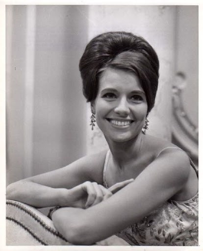 Jacqueline Beer Jacqueline Beer