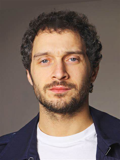 克劳迪奥·桑塔玛利亚 Claudio Santamaria