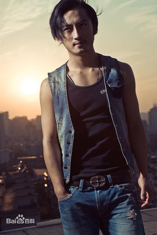 王成龙 Chenglong Wang