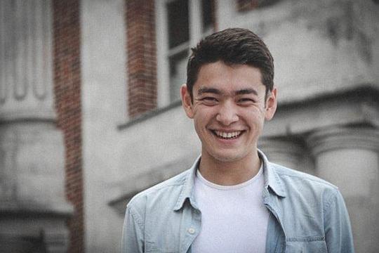 阿斯卡·伊利亚索夫 Askar Ilyasov