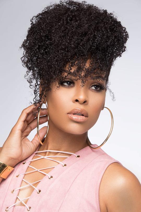 德米特里亚·麦金尼 Demetria McKinney