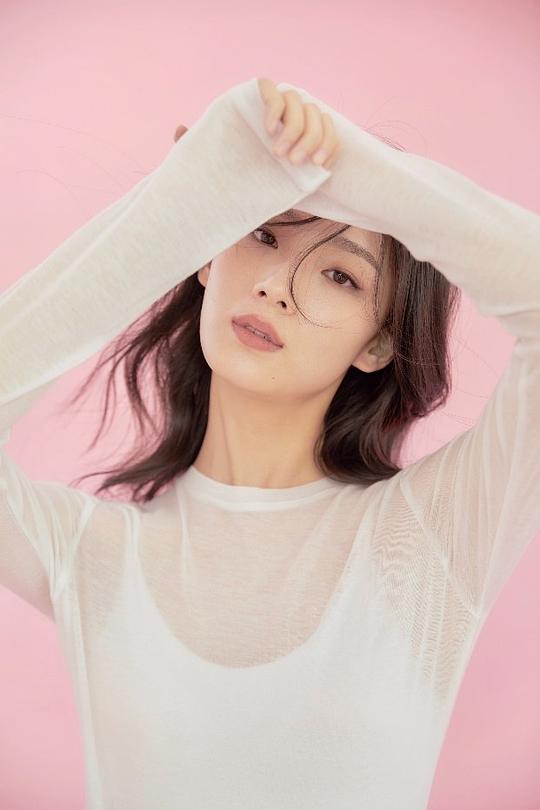 王雨晗 Wang Yuhan