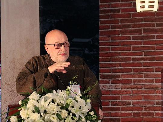 魏延年 René Viénet