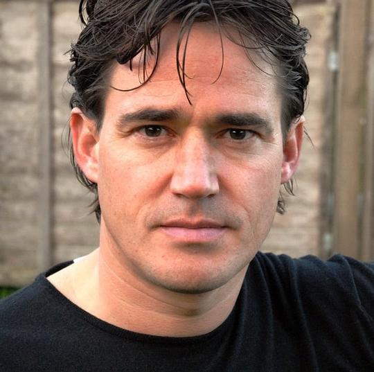 大卫·巴克-琼斯 David Bark-Jones