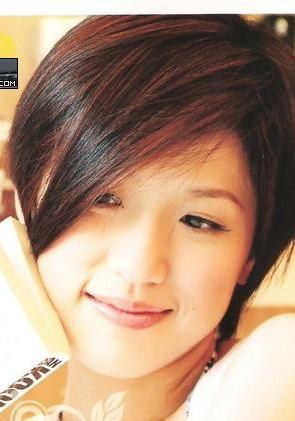 罗忆诗 Yise Loo