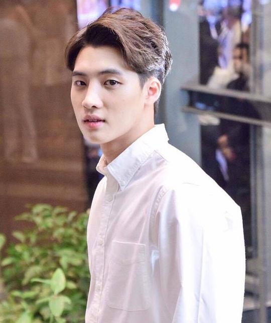 皮拉维·塔奇沙鹏 Phiravich Attachitsataporn