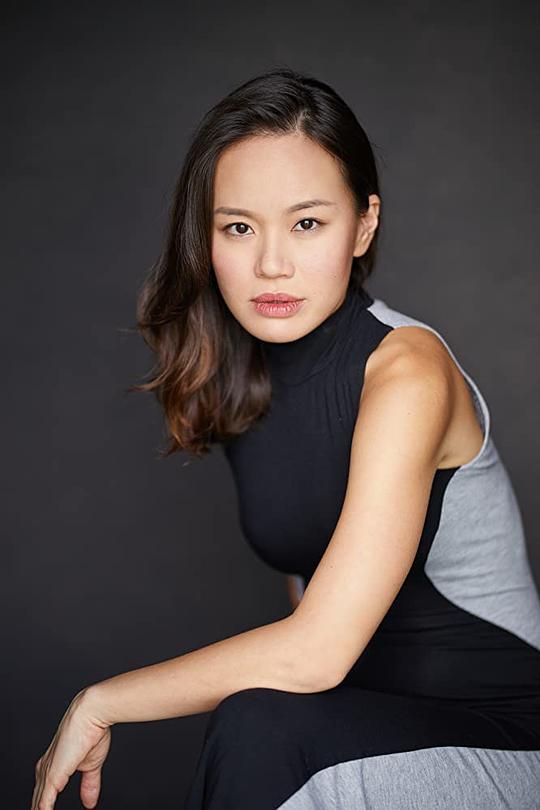 刘慧娴 Esther Low