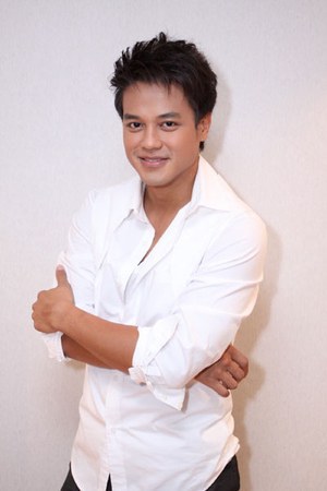 比蒂塞·耶瓦那暖 Pitisak Yaowananon